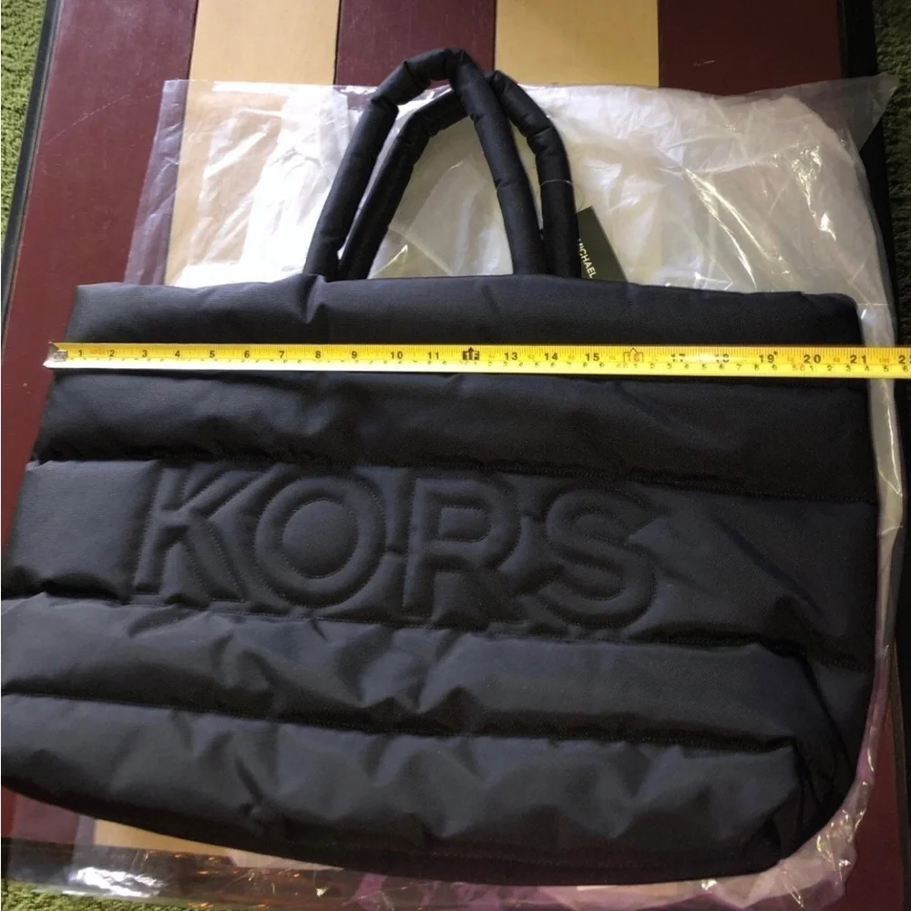 Michael Kors Kent Black Tote